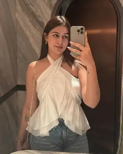 Call Girl Chhatarpur New Delhi